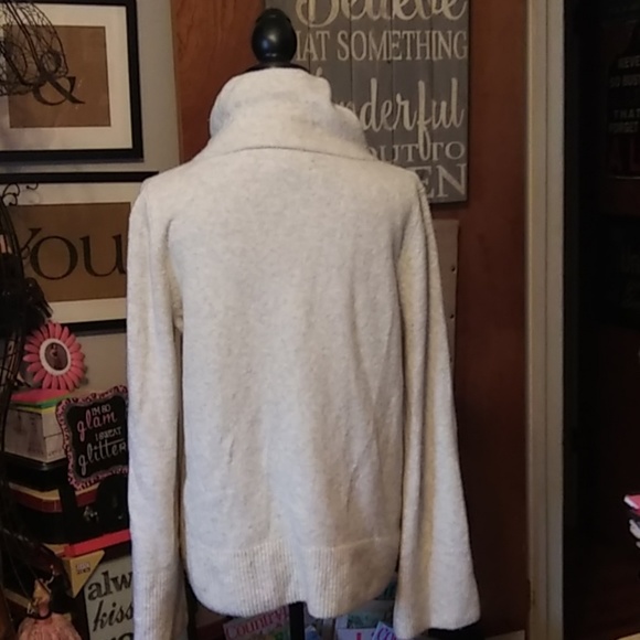 LOFT SUPER SOFT TURTLE NECK DRAWSTRING SWEATER - Picture 4 of 4